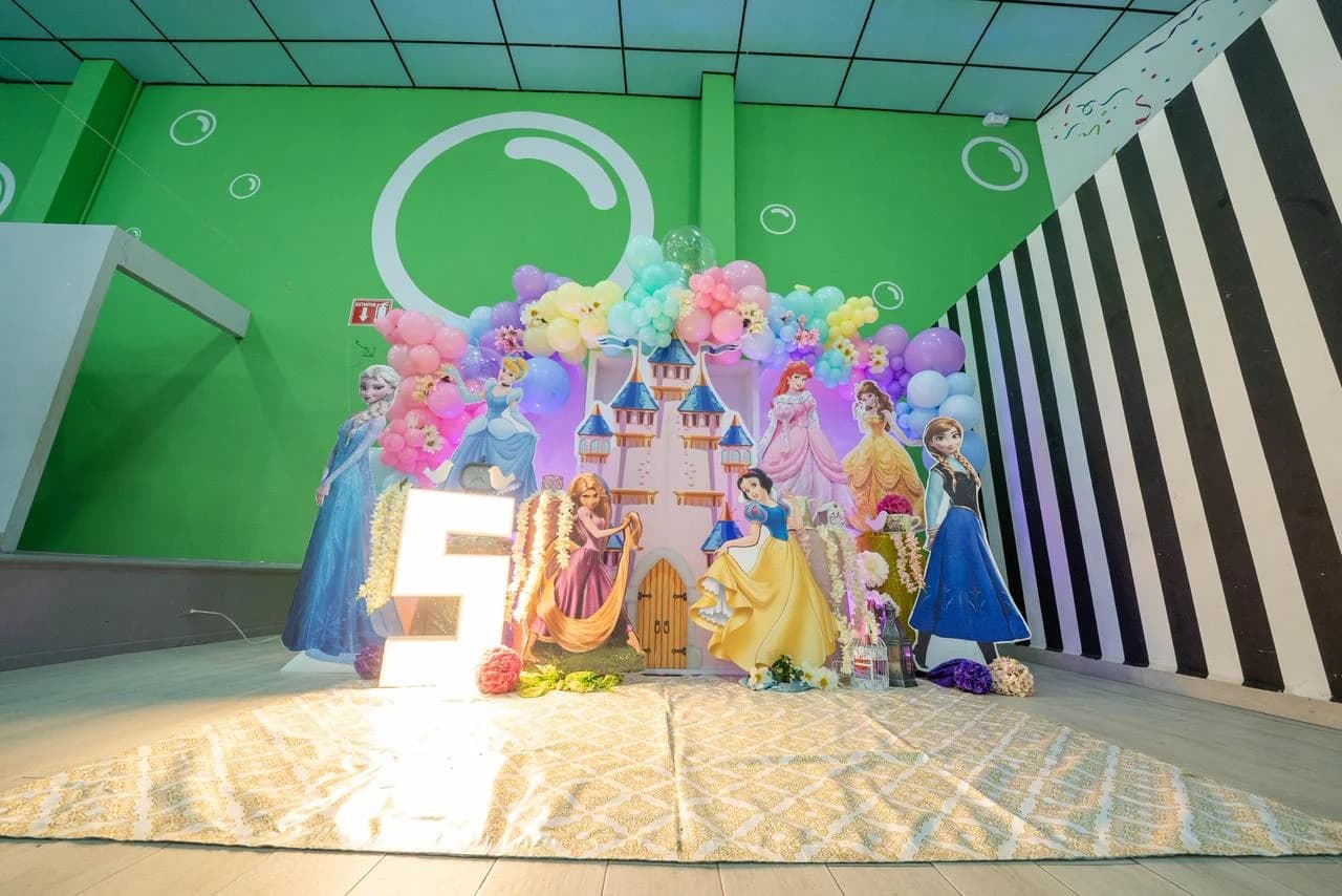 Decoración de cumpleaños con temática de princesas